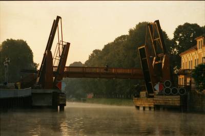 Hastbrücke im Morgendunst - Hastbrücke im Morgendunst